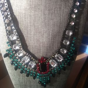 Impressive stone necklace hematite chain.